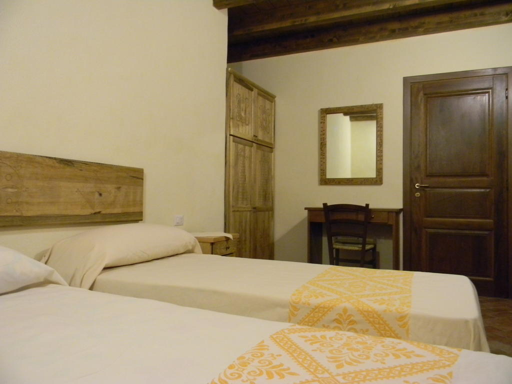 Agriturismo Battaglia Villamassargia Luaran gambar